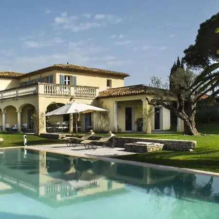 Amazing Chalet 12 Guests In Saint-tropez Vila