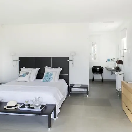 Amazing Chalet 12 Guests In Saint-tropez Vila *